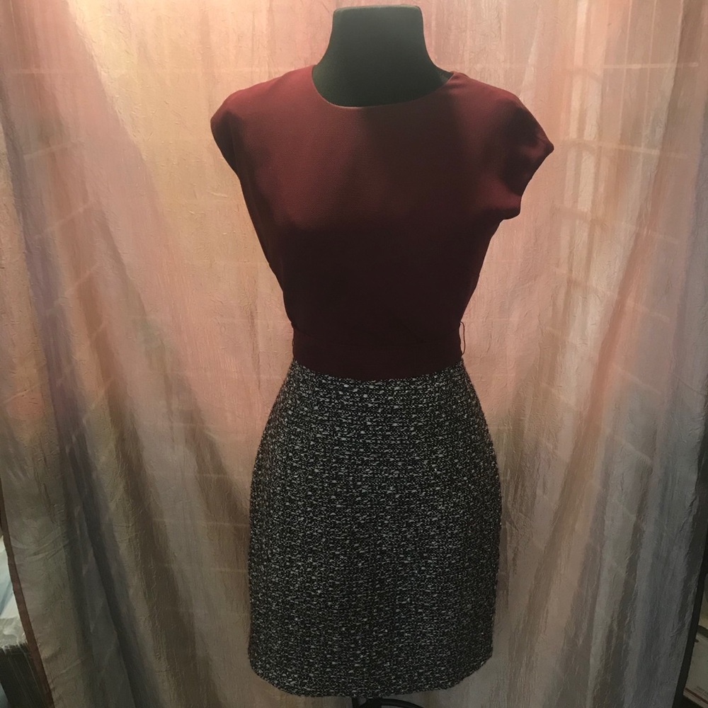 J. Crew color-block dress Condition: EUC
Bust: 17
Length: 38
Make Offers💐